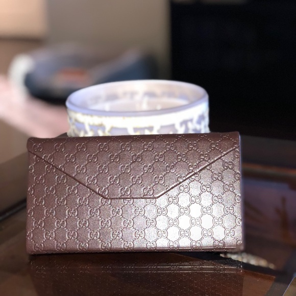 Gucci Sunglasses - Picture 4 of 4